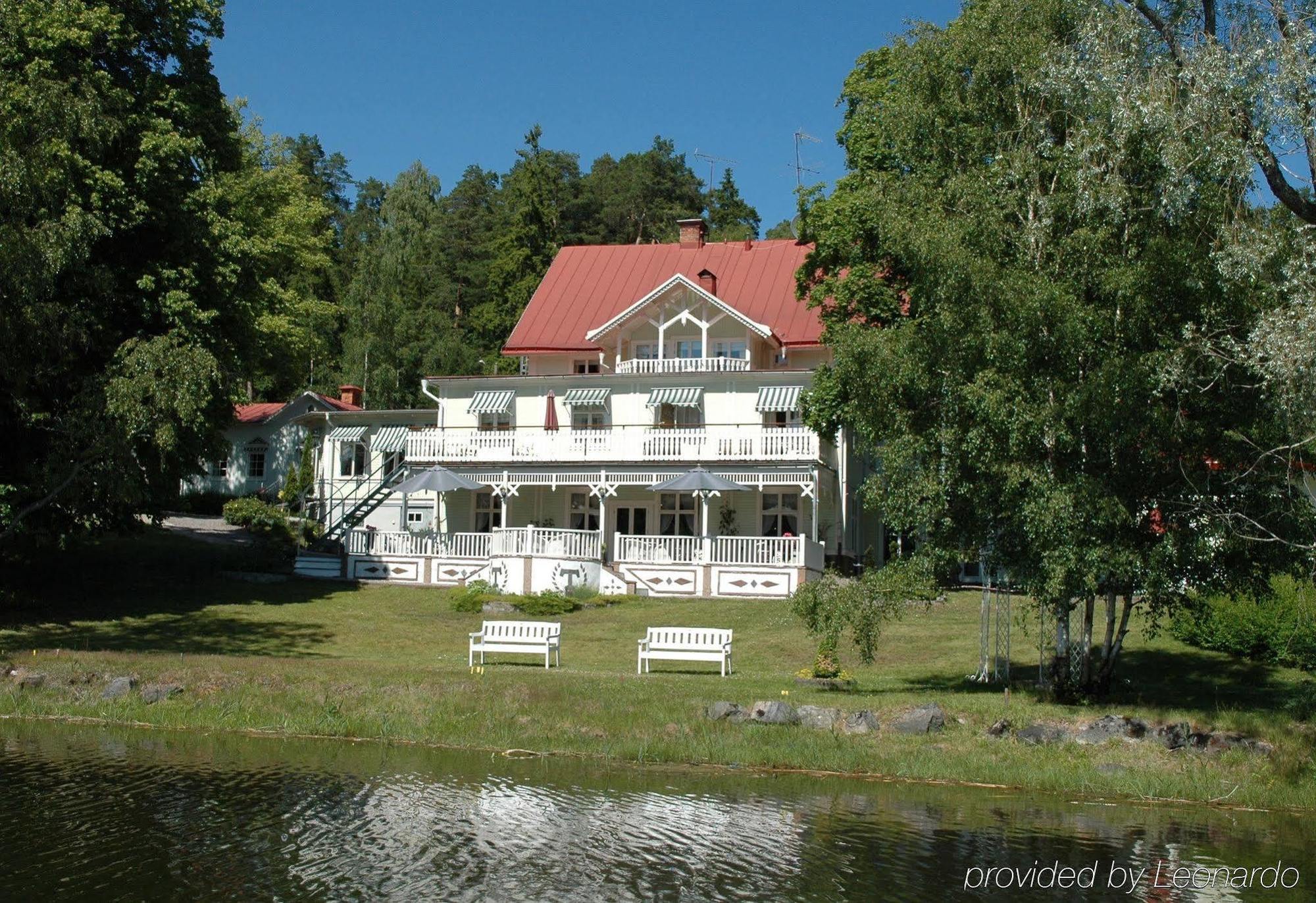 Hotell Torpa Pensionat - Sweden Hotels Södertälje Dış mekan fotoğraf